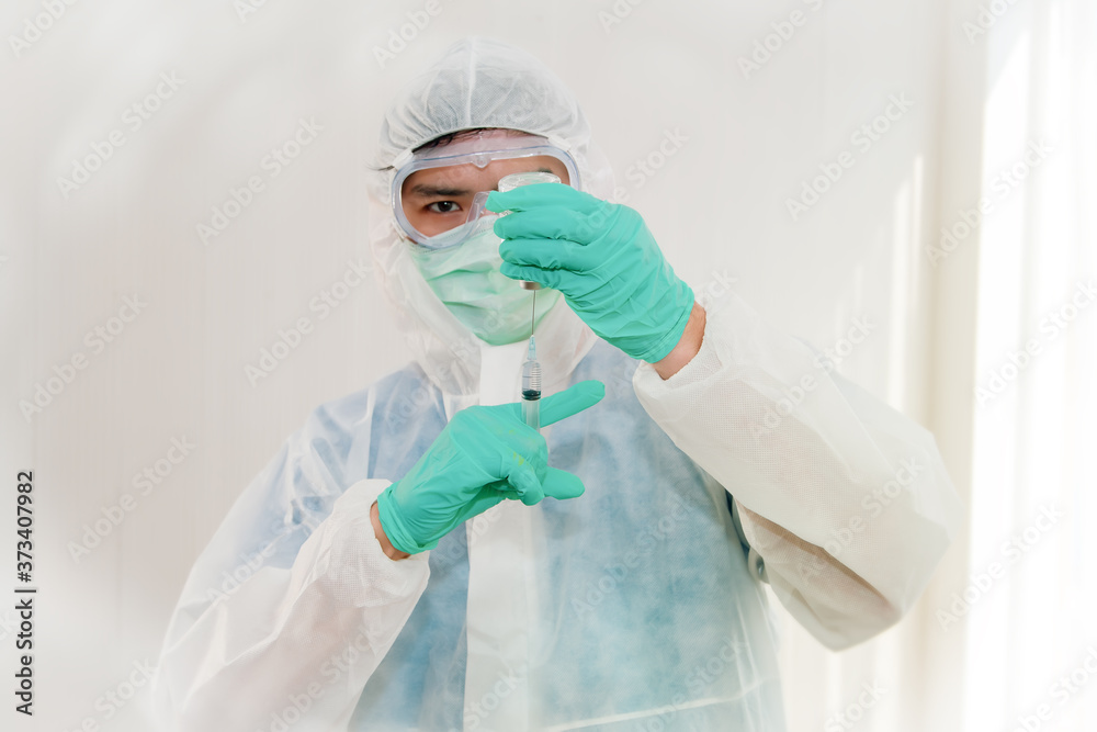 Researchers develop a vaccine to test Coronavirus COVID-19 in an epidemic prevention lab. Researchers develop a vaccine to test Coronavirus COVID-19 in an epidemic prevention lab.