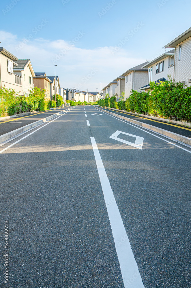 Fototapeta premium 住宅街の道路