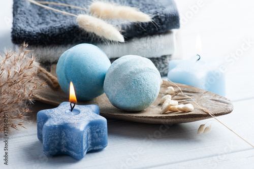 Bath bombs in spa composition