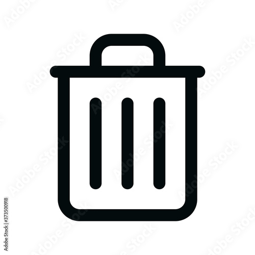 Trash bin isolated icon, empty trash bin linear icon, delete outline vector icon with editable stroke