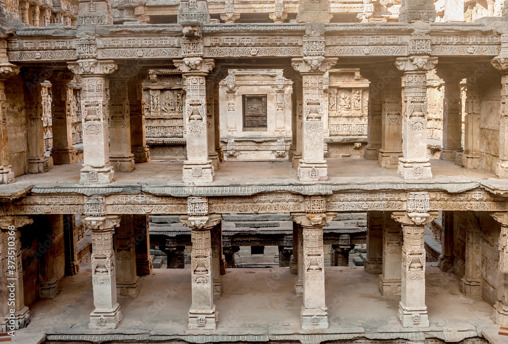 UNESCO world heritage Queen’s step well or rani ki vav is situated in the town of Patan, district patan in Gujarat state of India. It is located on the banks of Saraswati River in patan.