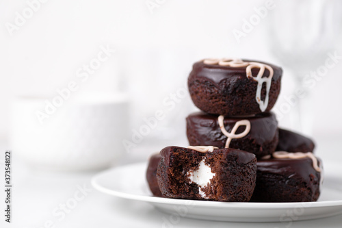 Chocolate cupcakes with swirl icing