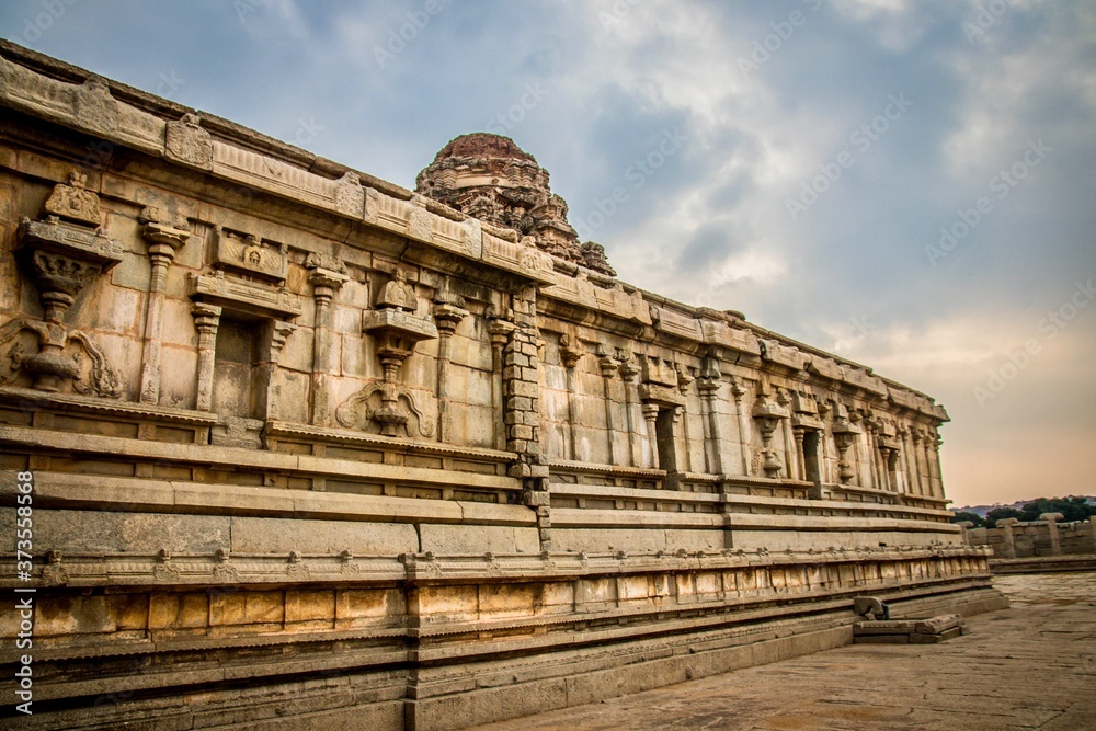 stone chariot vijaya vithala temple main attraction at hampi, karnataka, india
