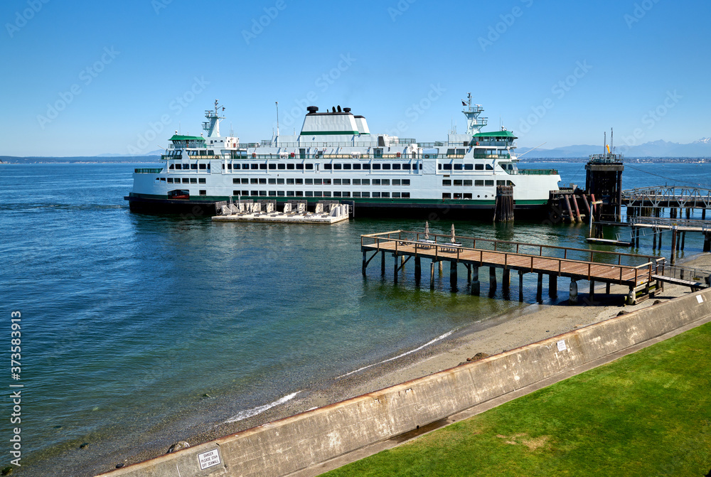 Mukilteo Ferry Dock. A Washington State ferry at the Mukilteo ferry dock on Puget Sound. Washington State.

