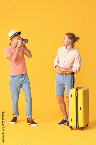 Couple of gay tourists on c...
