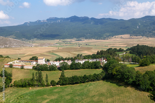 pescocostanzo medieval city historic center italy photo