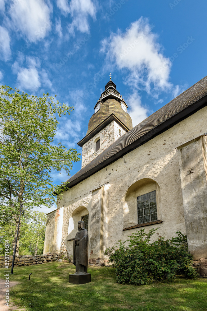 Naklejka premium Baroque-style Loustarikirkko medieval convent church in Naantali, Finland.
