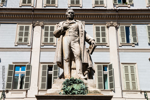 Statua di Vincenzo Gioberti,Piazza Carignano Torino, Italia