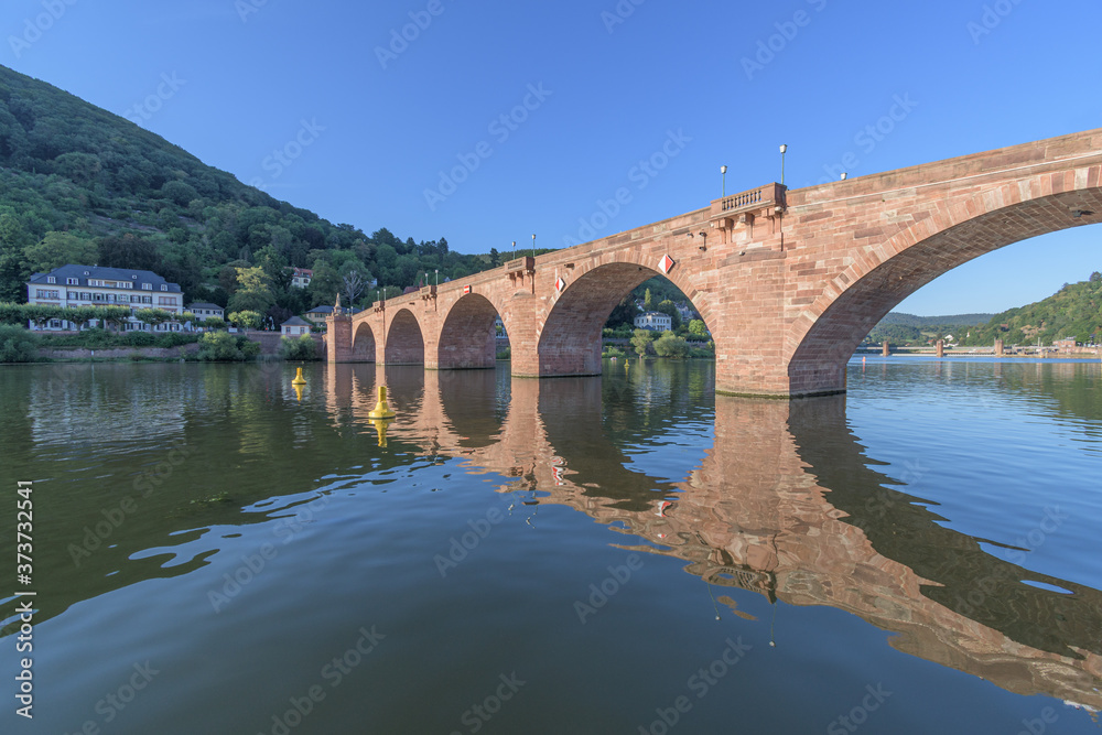 Alte Brücke in Heidelberg am Neckar