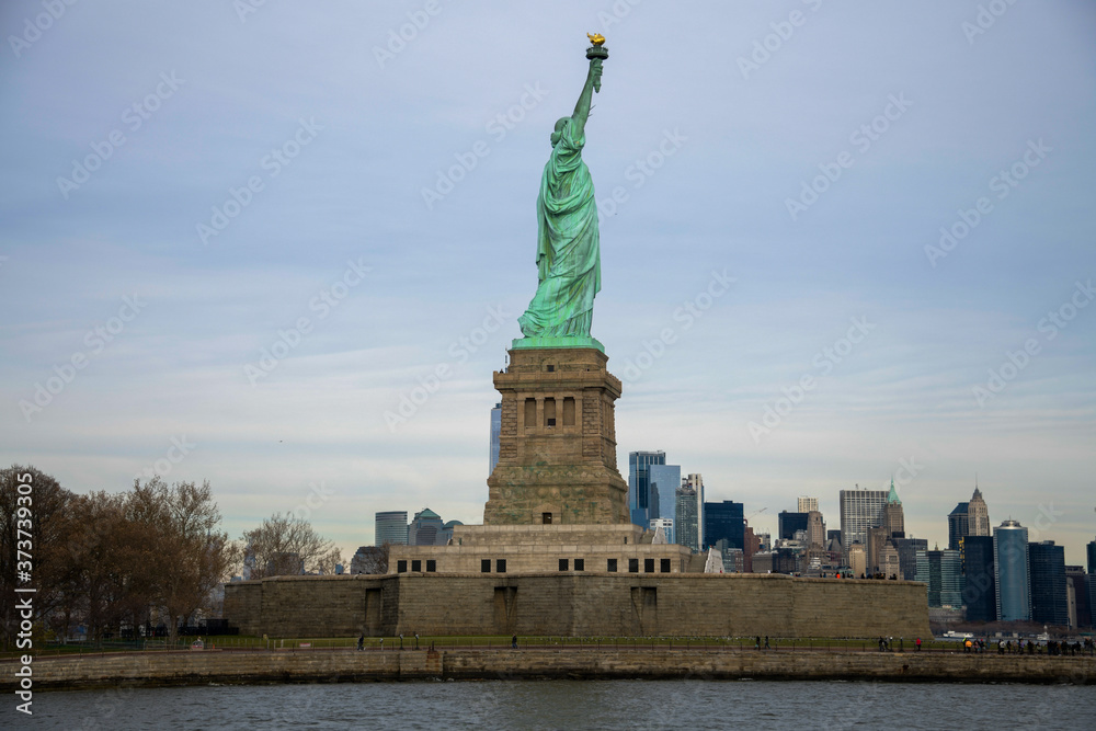 Fototapeta premium statue of liberty new york city