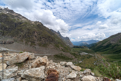 Obraz na płótnie Refuge Elisabetta Val Veny - Courmayeur - Valle d'Aosta - Italy w salonie