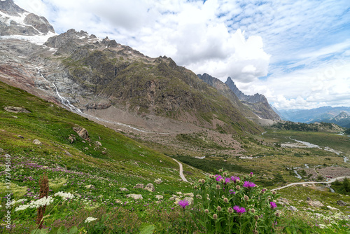 Obraz na płótnie Refuge Elisabetta Val Veny - Courmayeur - Valle d'Aosta - Italy w salonie