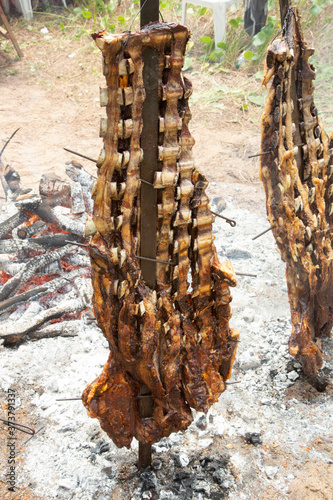 asado en cruz