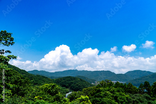 長崎県長崎市 夏空と稲佐山