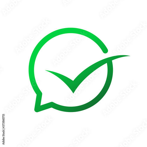 Logotipo lineal burbuja de habla con símbolo check en color verde