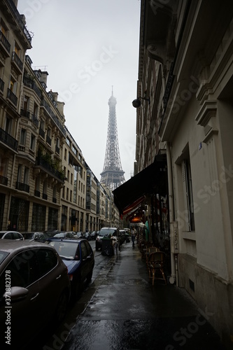 Streets in paris, with the eiffel tower , france , europe 