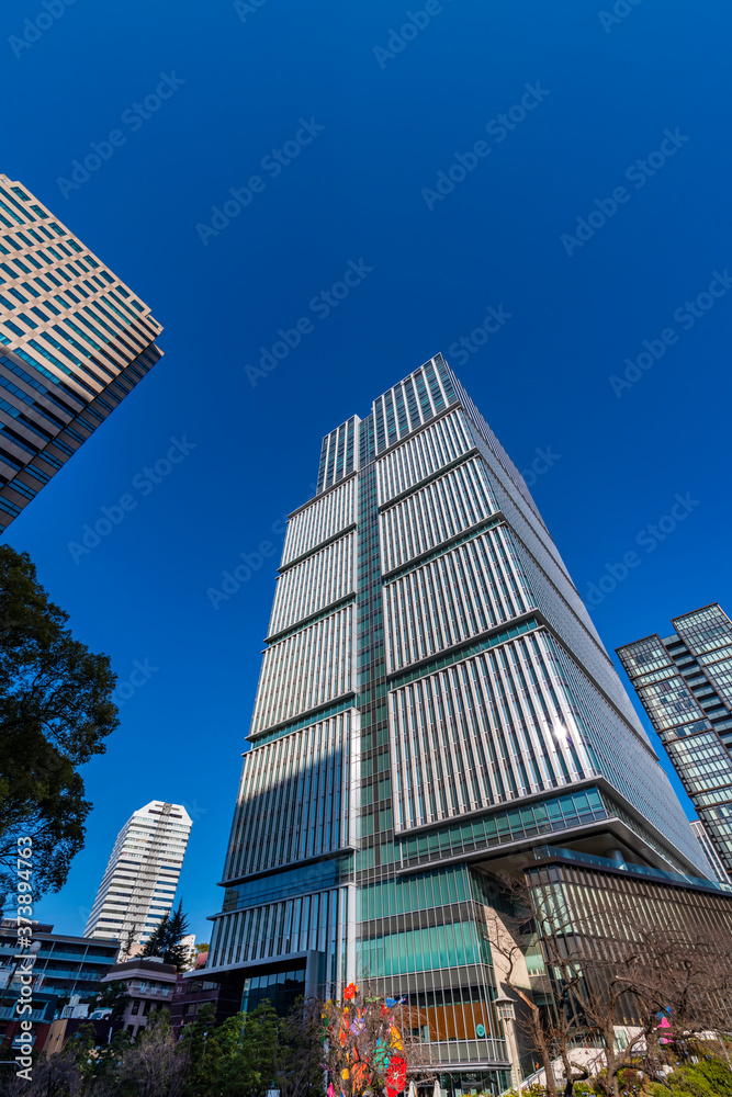 赤坂見附駅前の東京ガーデンテラス紀尾井町 Stock-Foto | Adobe Stock