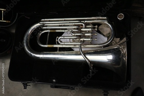 old brass trumpet © วอน จังมึง