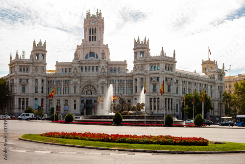 Obraz na płótnie Architecture of Madrid in Spain in autumn, September w salonie