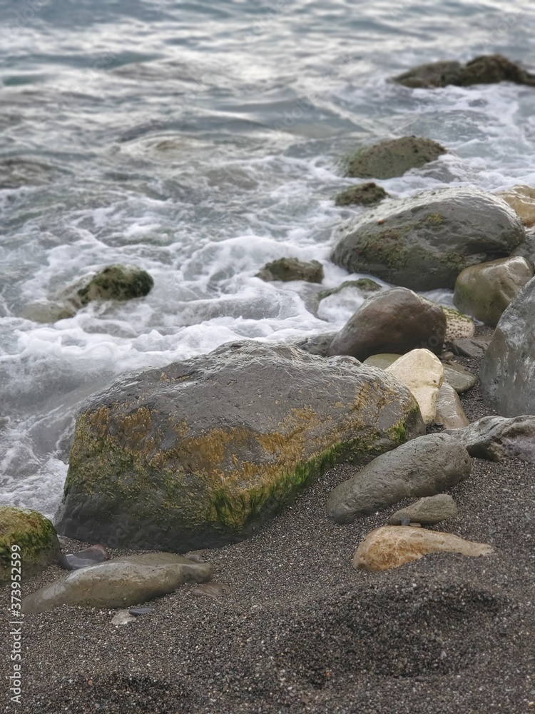 Obraz premium rocks on the beach