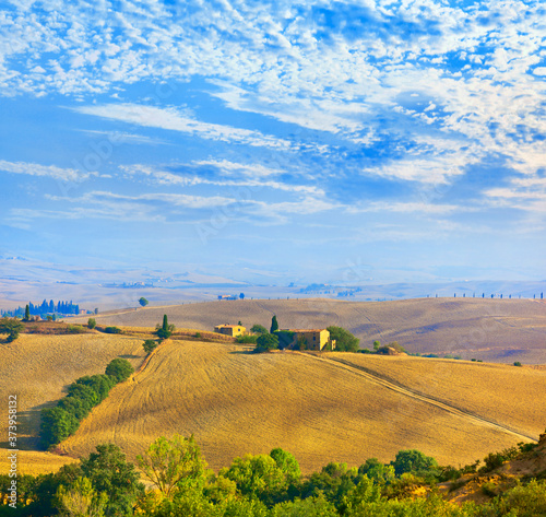 Fototapeta Naklejka Na Ścianę i Meble -  Beautiful landscape in Tuscany near Montepulciano.