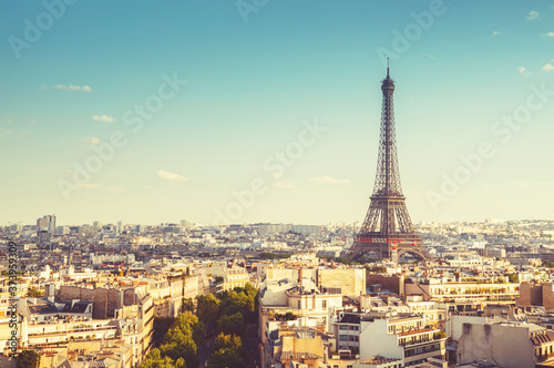 Fototapeta Naklejka Na Ścianę i Meble -  Skyline of Paris with Eiffel Tower, France