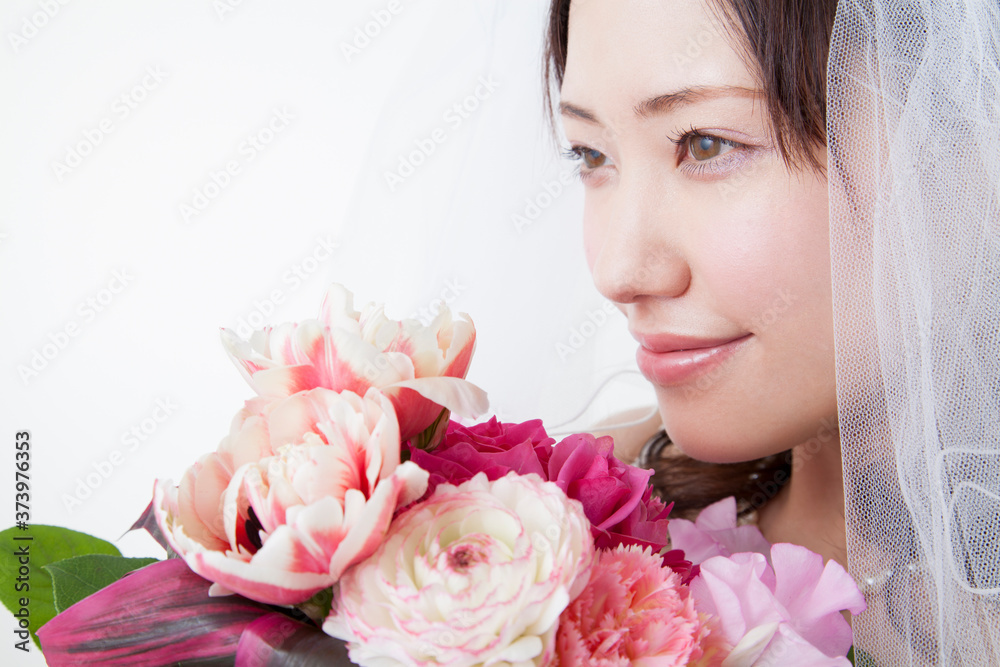 Naklejka premium ブーケを持つ花嫁