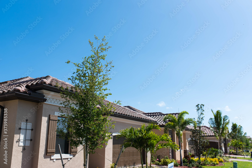 New properties being constructed in a South Florida luxury golf community. New properties being constructed in a South Florida luxury golf community.