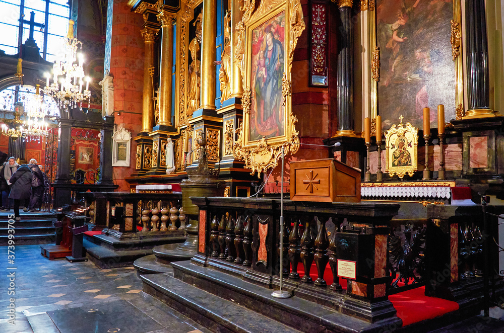 Obraz premium Poland. Krakow. Church of the Assumption of the Blessed Virgin Mary in Krakow. The interior. February 21, 2018