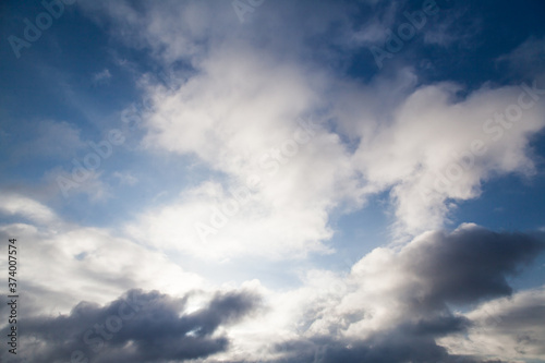 Cloudy sky texture background © Дэн Едрышов