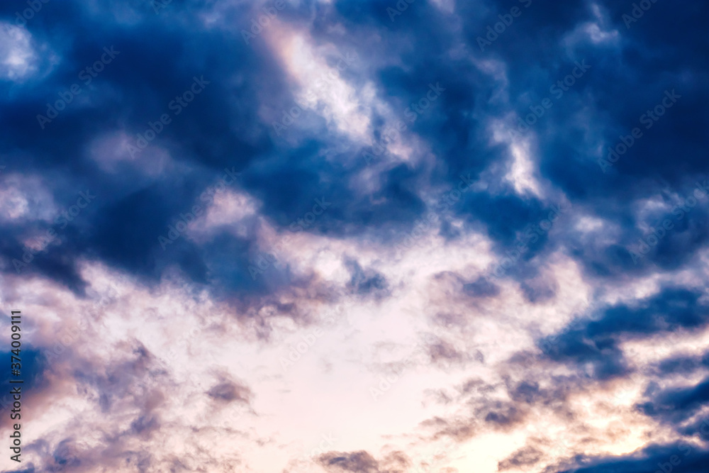 Obraz premium Twilight sky and cloud at sunset background image