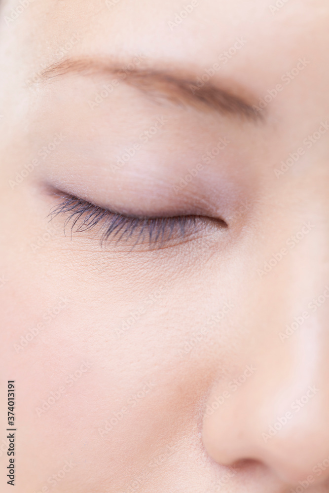 Obraz premium 女性の目元