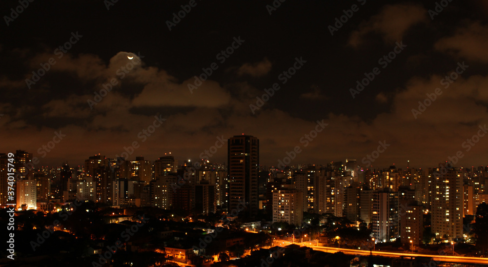 Obraz premium São Paulo city at night