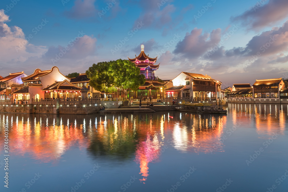 The beautiful old streets of Suzhou The beautiful old streets of Suzhou