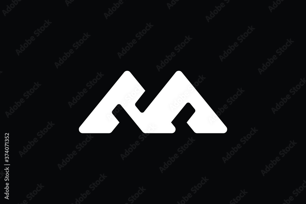 M letter logo design on luxury background. M monogram initials letter logo concept. M icon design. elegant and Professional letter icon design on black background. M M letter logo design on luxury background. M monogram initials letter logo concept. M icon design. elegant and Professional letter icon design on black background. M