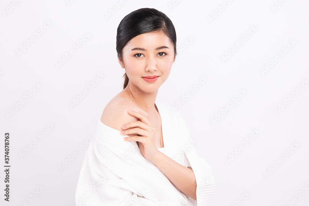 Beautiful Young asian Woman with Clean Fresh Skin, on white background, Face care, Facial treatment. Cosmetology, beauty and spa. Asian women portrait Beautiful Young asian Woman with Clean Fresh Skin, on white background, Face care, Facial treatment. Cosmetology, beauty and spa. Asian women portrait