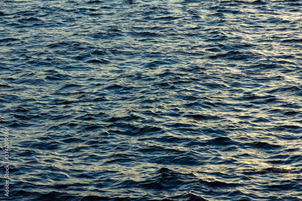 Obraz premium Dark blue water surface