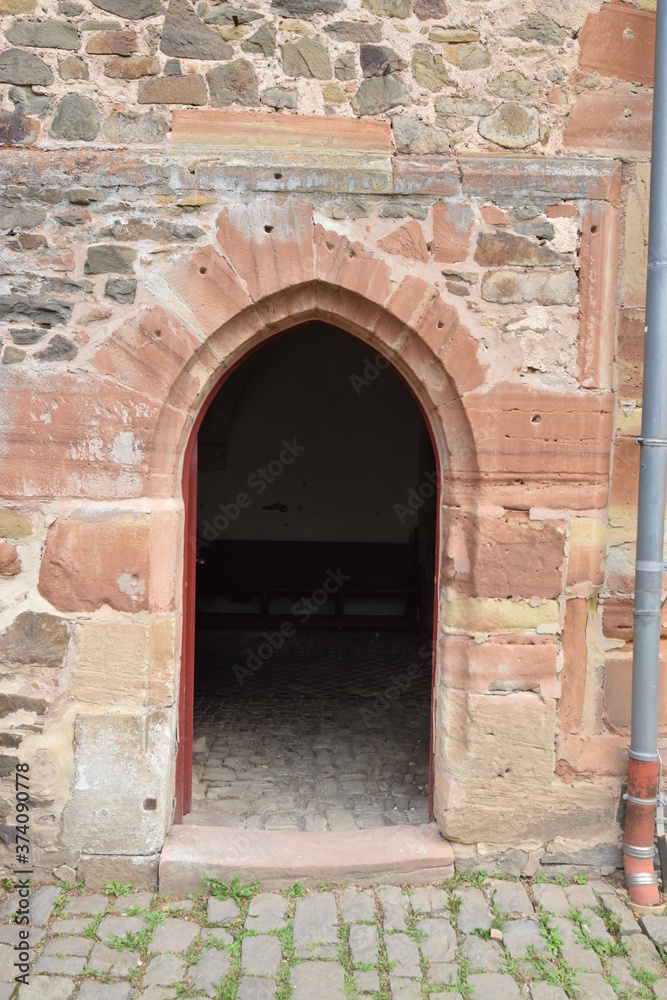 Gotische Kirchentür