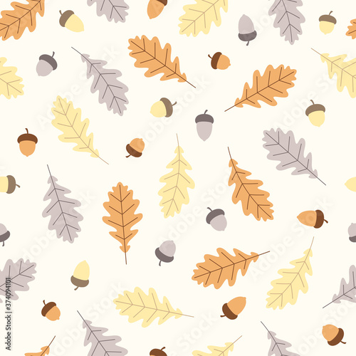 Seamless pattern with oak leaves and acorns.