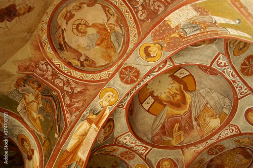 Frescos de Elmali Kilise(iglesia de la manzana),Museo al aire libre.Göreme.Capadocia.Turquia. photo