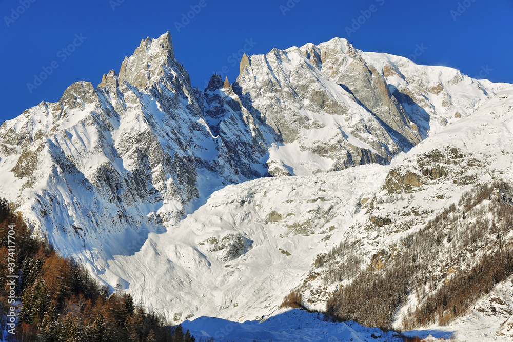 Panoramic view of impressive mountains from Cormayeur ski slopes Panoramic view of impressive mountains from Cormayeur ski slopes