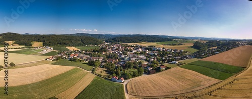 Tableau sur toile Luftbild von Pyhra, Niederösterreich