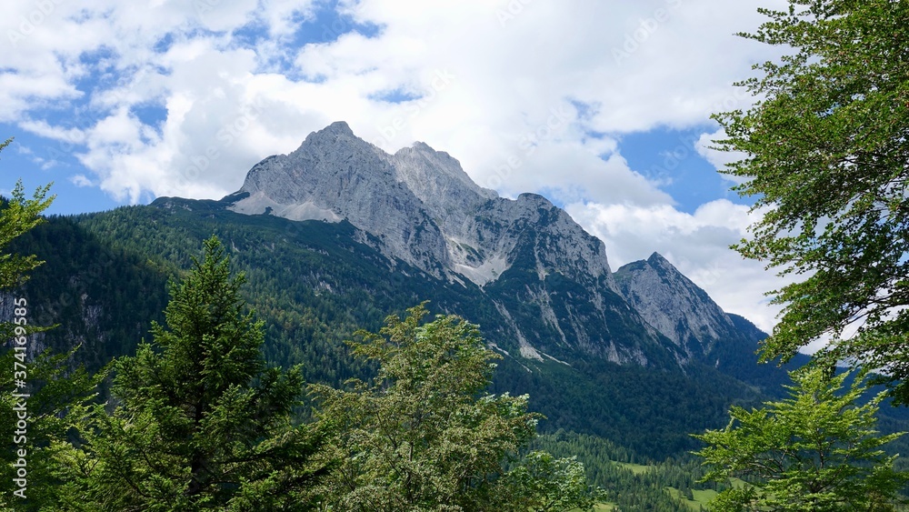 Wanderung durch die Hochalpen, Gebirgswanderung, Alpen, Gebirge