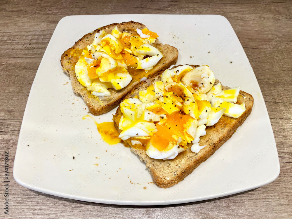 Soft boiled duck eggs on toast make an excellent snack Soft boiled duck eggs on toast make an excellent snack