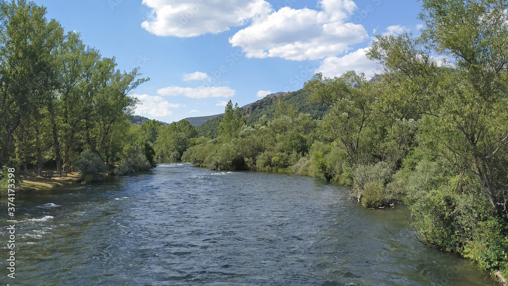 Fototapeta premium The Esla river is born in the Cantabrian mountain range to the north of the province of Leon (Spain)