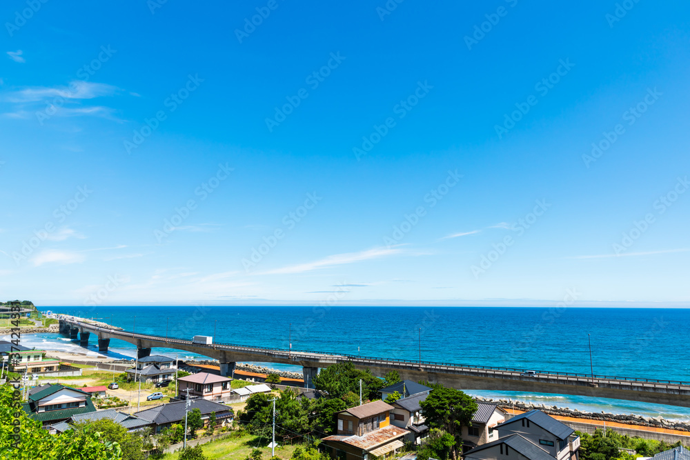 (茨城県-風景)高台から見渡す高架橋と太平洋８