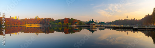 Hubei Wuhan East Lake Scenic Area Late Autumn  Scenery photo