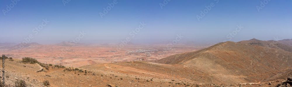 Fototapeta premium Panoramic view of beautiful landscape from Mirador (viewpoint) de Morro Velosa. Fuerteventura. Canary Island. Spain.