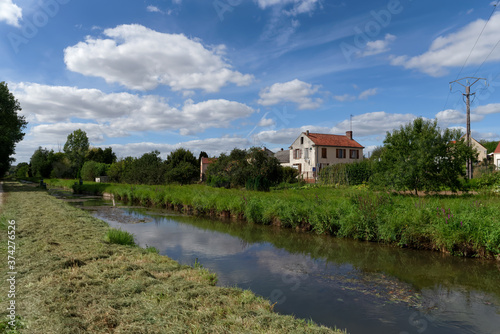Wallpaper Mural Clignon canal in  Hauts-de-France country Torontodigital.ca