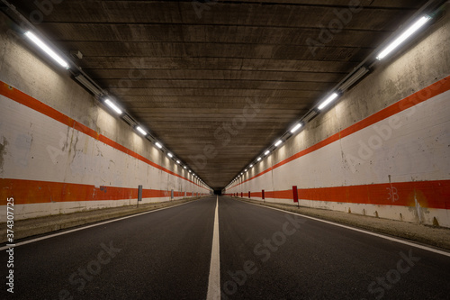 Grosser Sankt Bernhardpass Schweiz Italien © Volker Loche